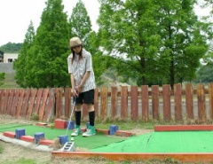 迷你高尔夫球（PUTT PUTT GOLF）